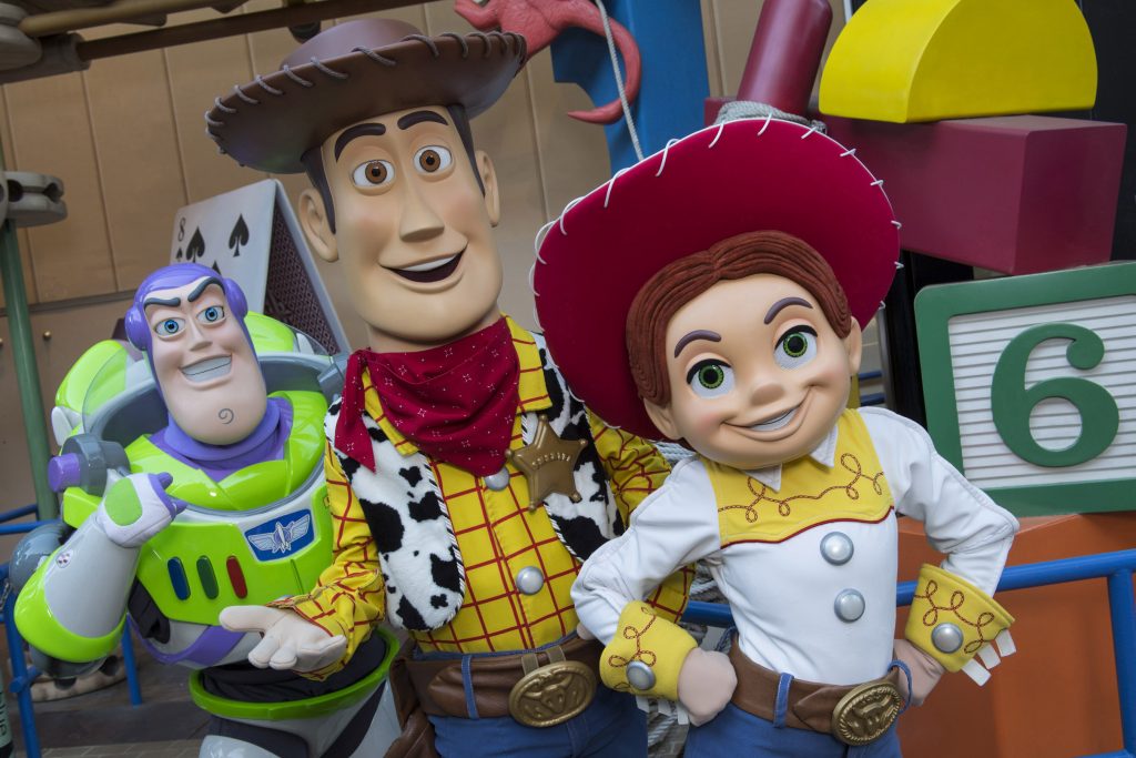 toy story land, disney, walt disney world orlando, hollywood studios, rides, attractions, theme park 